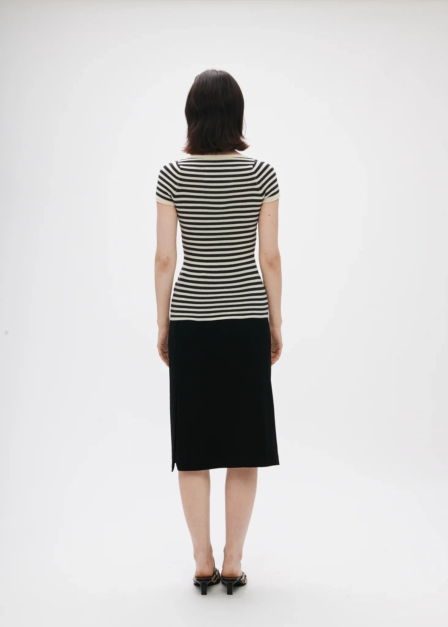 BRB Off The Hook Top (size 2)