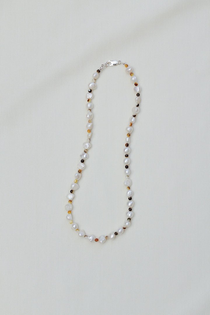 Par Moi Miel Necklace