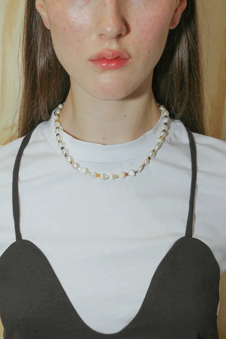 Par Moi Miel Necklace