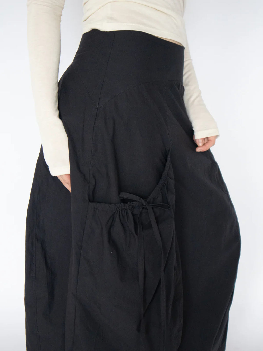 Obelia's Arlo Skirt in Black