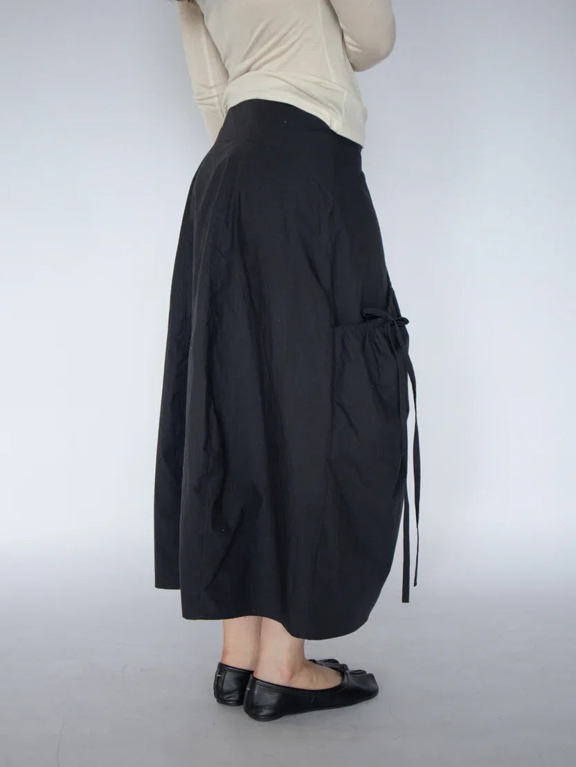 Obelia's Arlo Skirt in Black