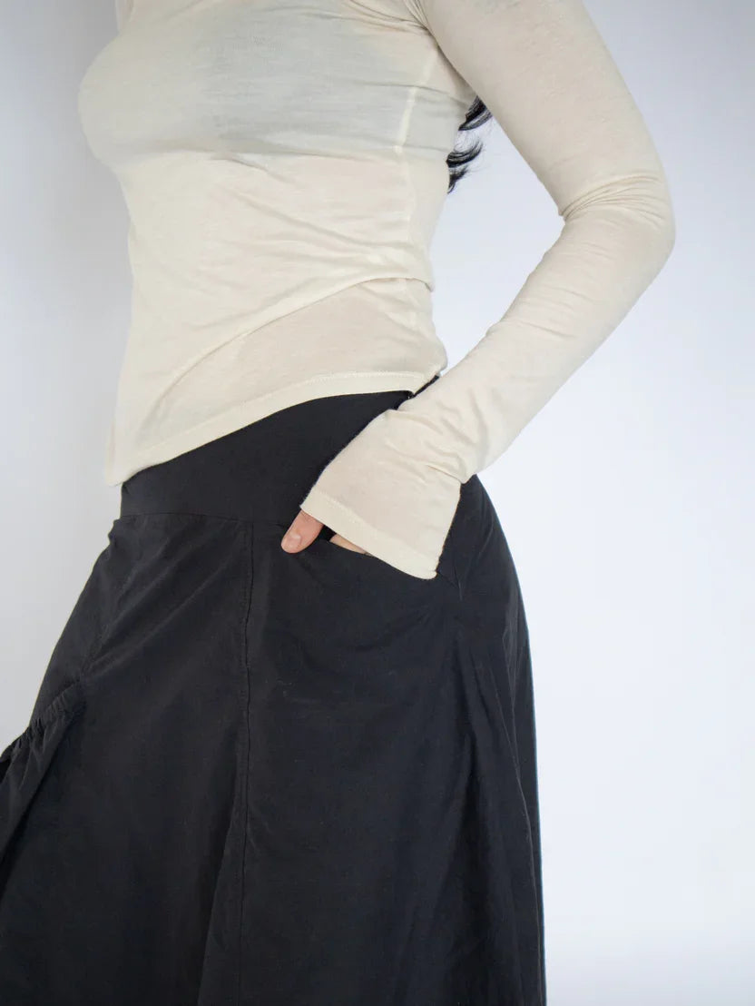 Obelia's Arlo Skirt in Black