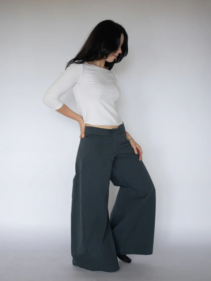 Obelia's Frenchie 3/4 Top in White