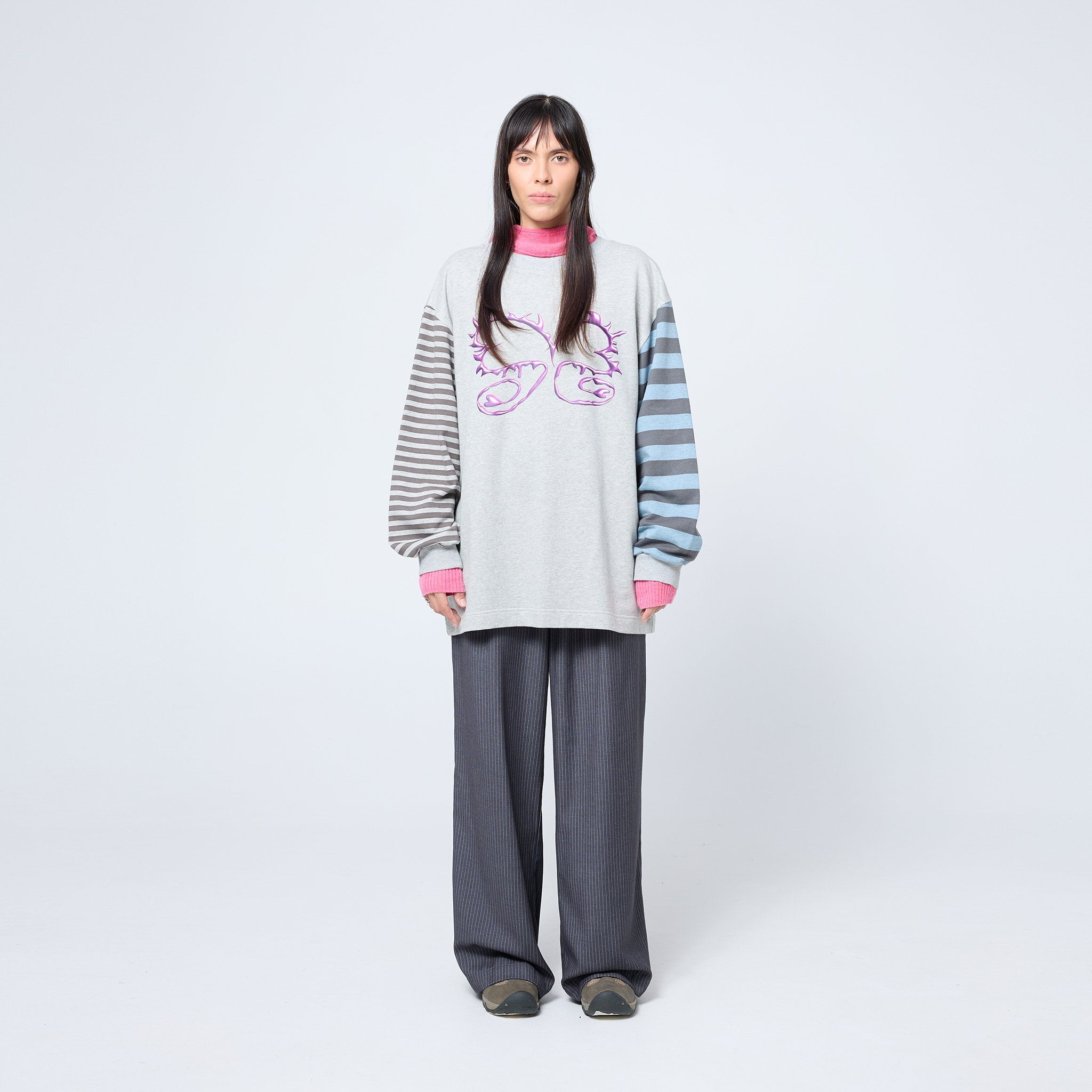 Arthur Long Sleeve T-Shirt in Concrete (L/XL)