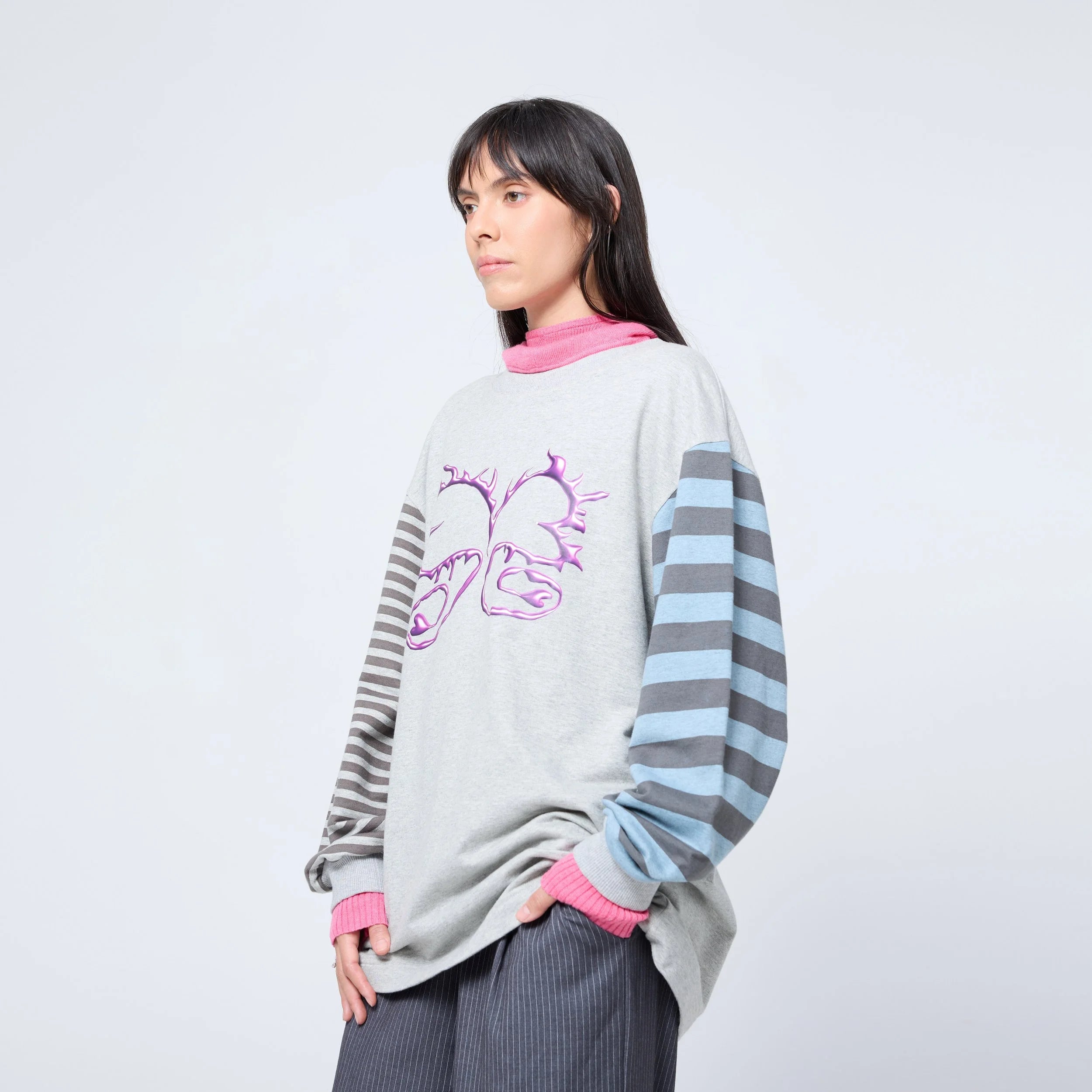 Arthur Long Sleeve T-Shirt in Concrete (L/XL)