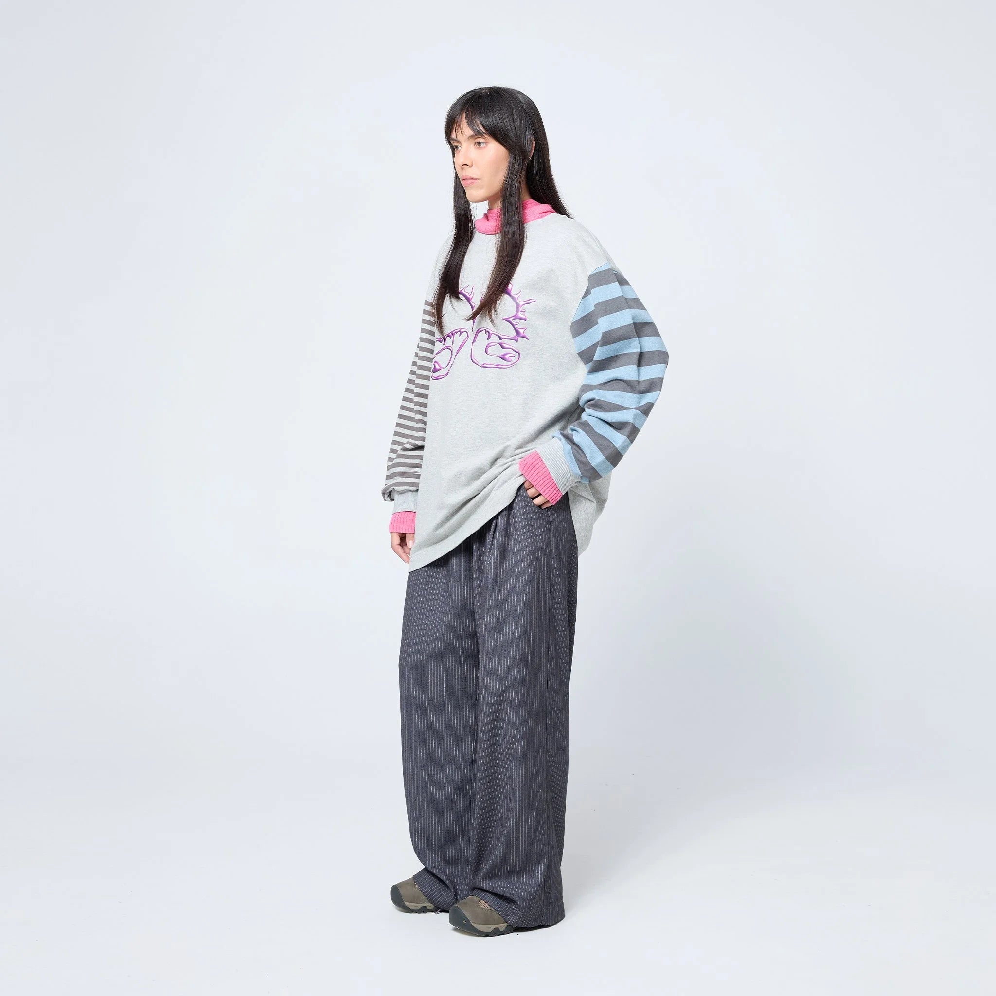 Arthur Long Sleeve T-Shirt in Concrete (L/XL)