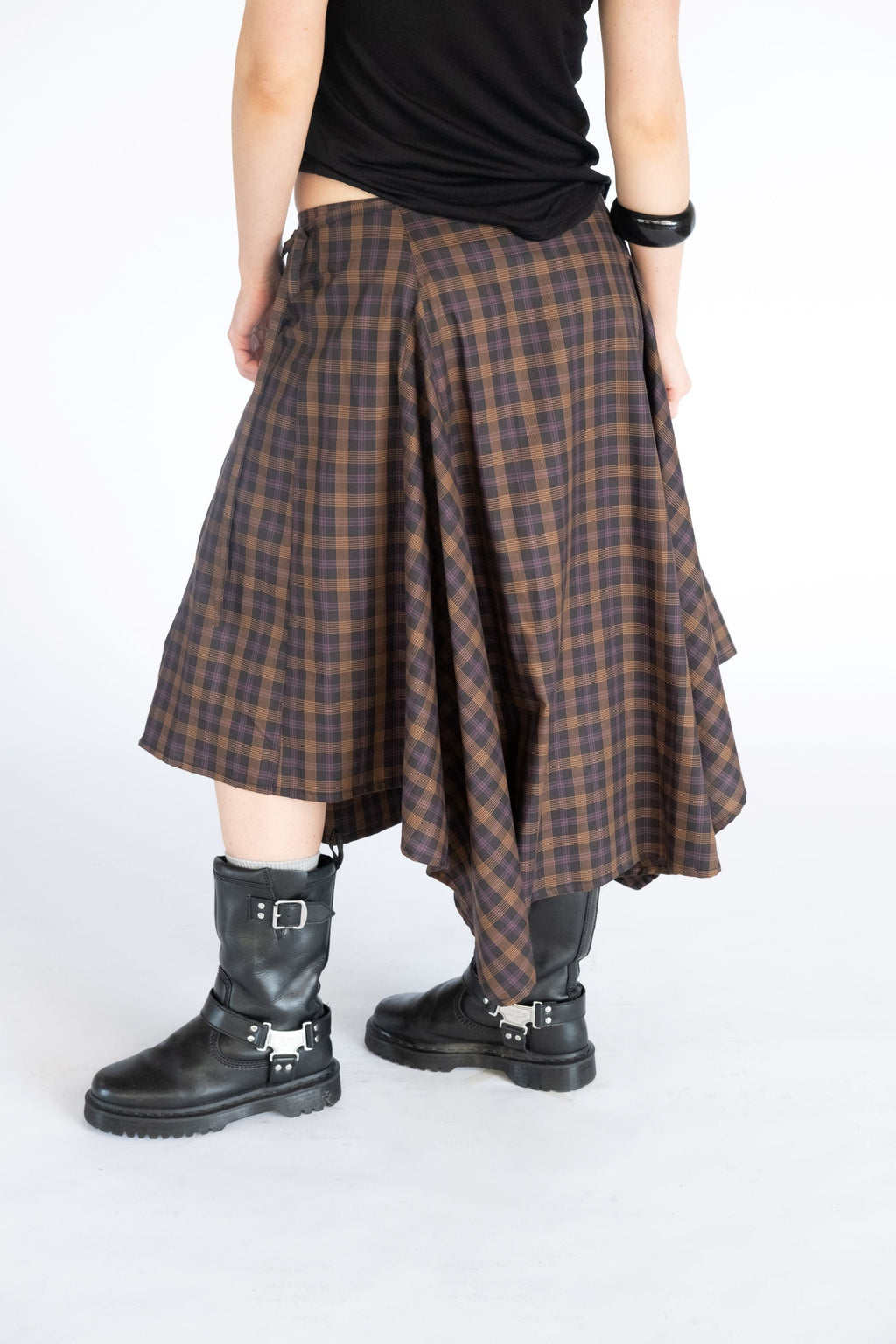 Obelia's Enya Wrap Skirt - Dark Plaid