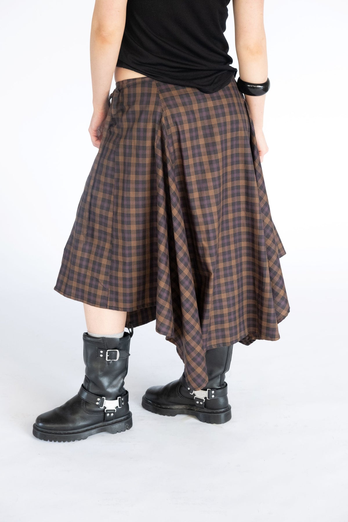 Obelia's Enya Wrap Skirt - Dark Plaid