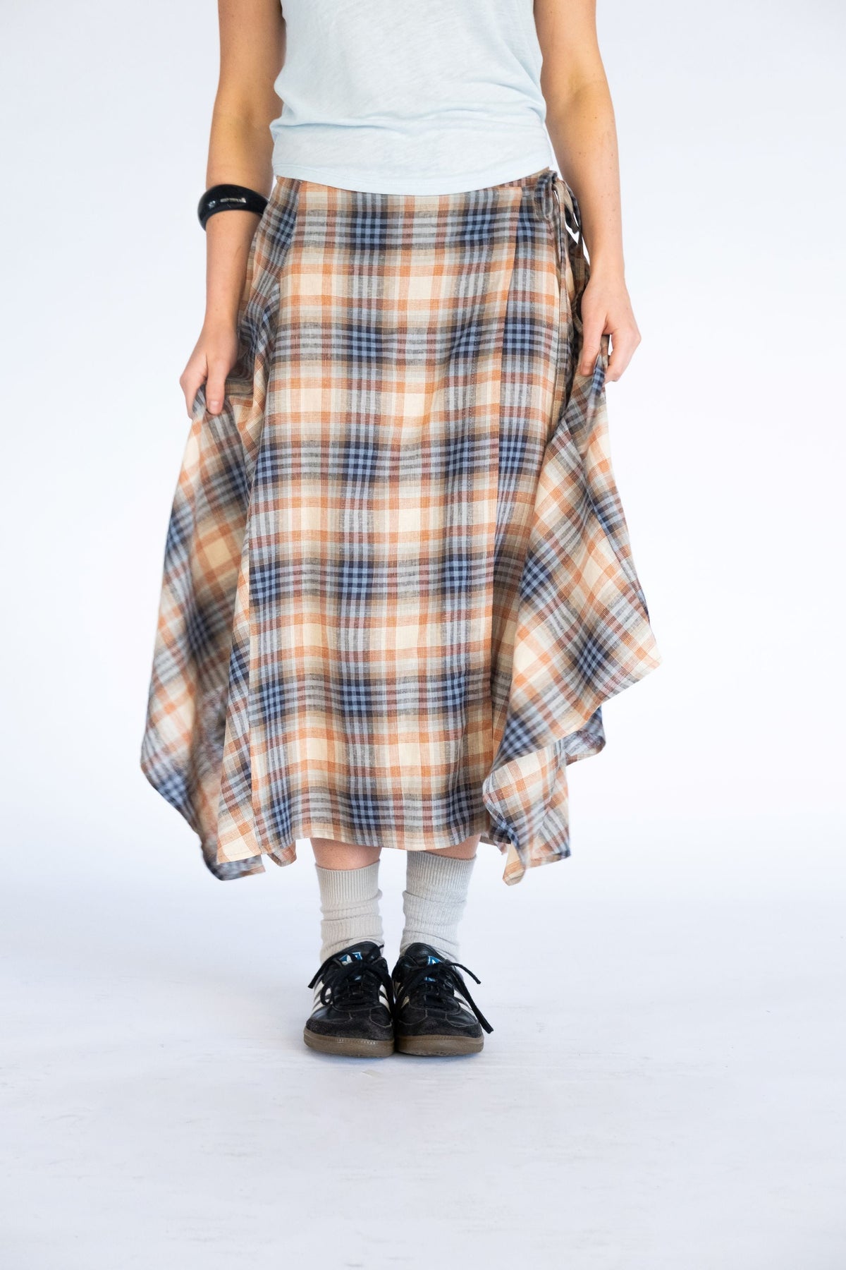 Obelia's Enya Wrap Skirt - Light Plaid