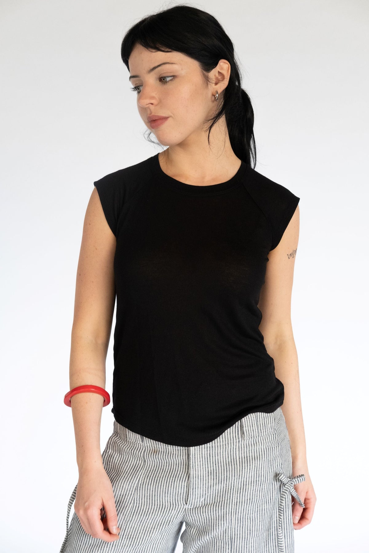 Obelia's Mon Raglan Tee - Black