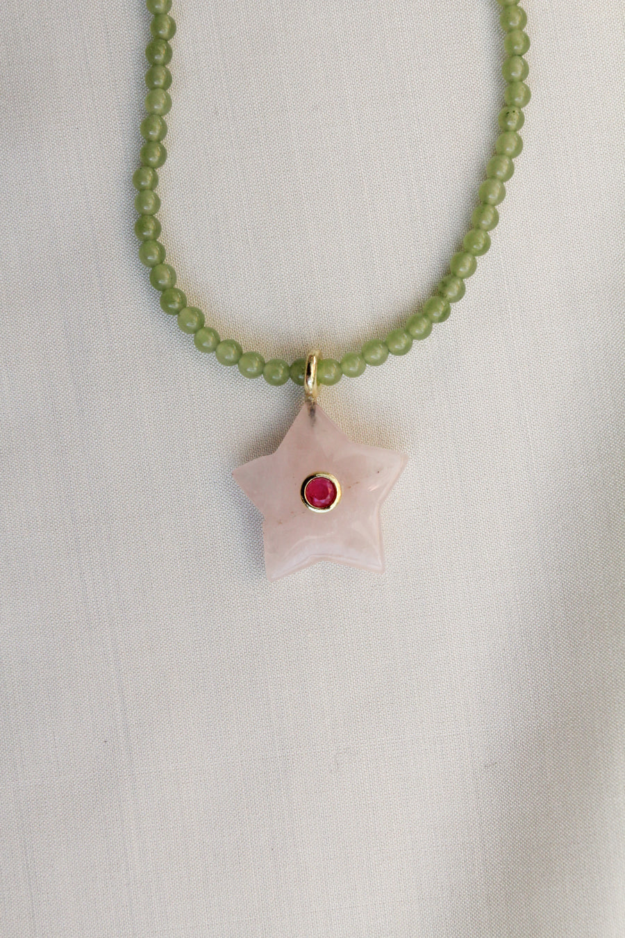 Par Moi Artemis Necklace - Rose Quartz