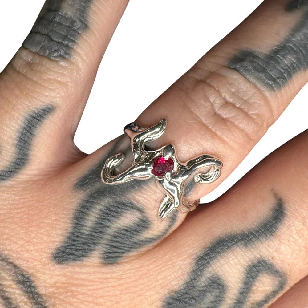 Venom Gemz Whimsy Twirl Ring